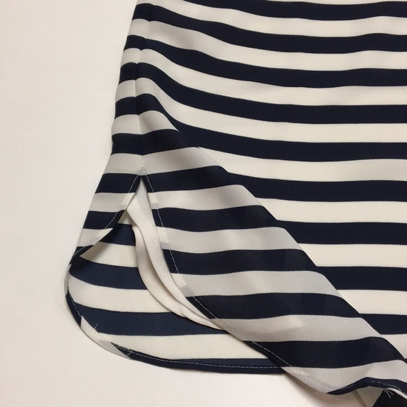 LOFT Dress - Picture 4 of 6